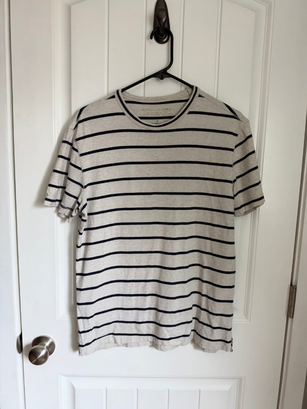 Banana Republic Womens Striped Tee S Gray Navy Crew Neck Supima Cotton T-Shirt